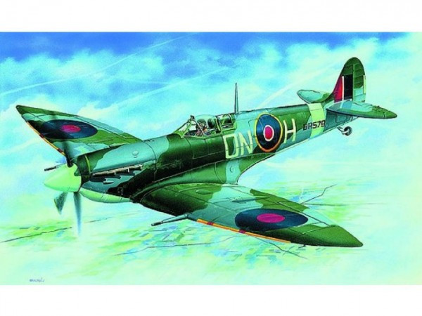 Model Supermarine Spitfire HFMK.VI 12,9x17,2cm w pudełku 25x14,5x4,5cm