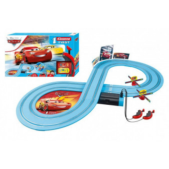 Carrera First Cars/Cars 2,4m tor plastikowy + 2 samochody na baterie w pudełku 50x30x8cm