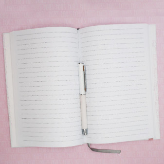 Eva Salvatore Burešová - Notes linkovaný - Bílý