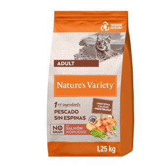 Nature´s variety selected pro kočky s lososem 1,25kg