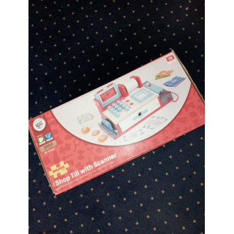 Bigjigs Toys Dřevěná pokladna červená