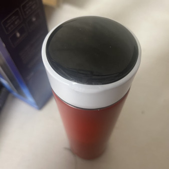 Aga Termoska s teploměrem 500 ml Červená 2DAZ163